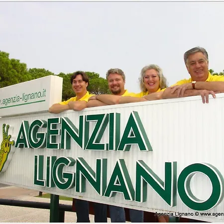 A Lignano Riviera With Air Conditioning Holiday home Lignano Sabbiadoro