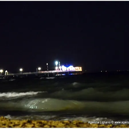 A Lignano Riviera With Air Conditioning * Lignano Sabbiadoro